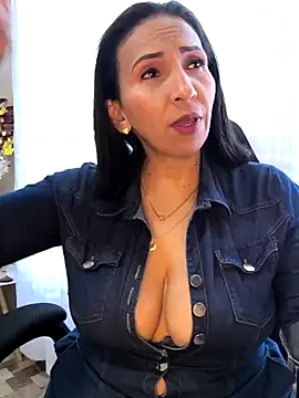 Mrsvictoriaaa online show from 04-05-26, 07:09