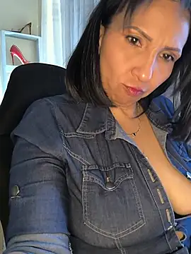 Mrsvictoriaaa online show from 07-03-26, 08:15