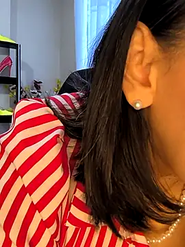 Mrsvictoriaaa online show from 04-17-26, 07:49