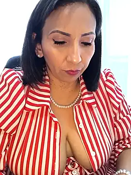 Mrsvictoriaaa online show from 01-08-26, 08:15