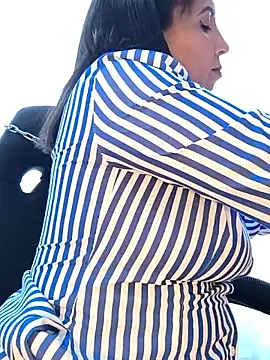 Mrsvictoriaaa online show from 02-28-26, 07:24