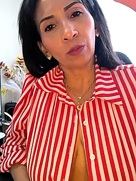 Mrsvictoriaaa online show from 04-06-26, 08:21