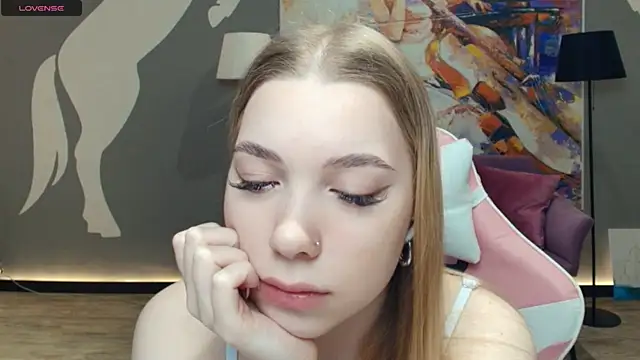 FloraBonde online show from 12-19-25, 11:12