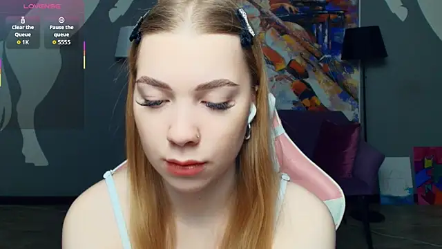 FloraBonde online show from 12-16-25, 11:14