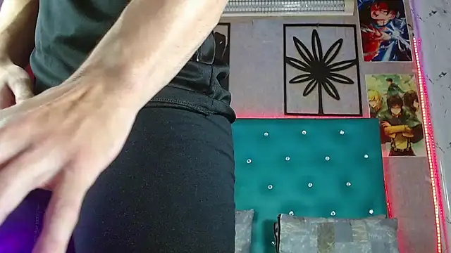 LiamAndrewzz online show from 04-14-26, 03:55