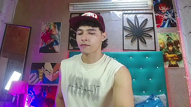 LiamAndrewzz online show from 11-01-25, 06:02