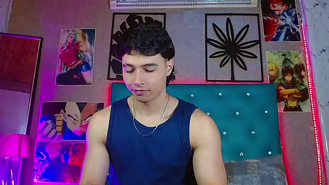 LiamAndrewzz online show from 04-11-26, 04:42