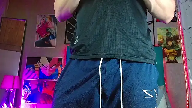 LiamAndrewzz online show from 04-24-26, 04:03