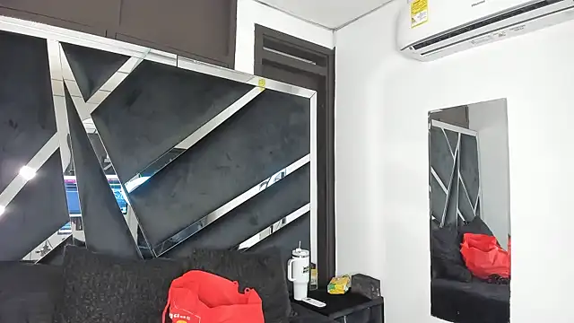 Rubyxht online show from 10-30-25, 12:47