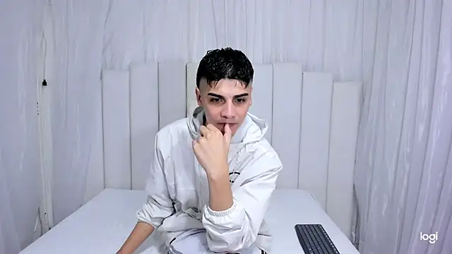 frank jhonsson online show from 11-21-25, 05:01