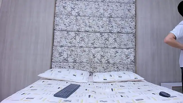 frank jhonsson online show from 02-19-26, 06:49