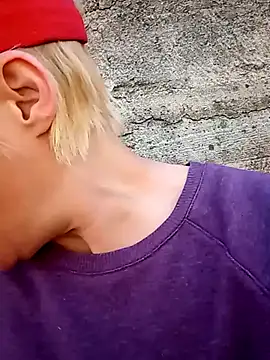 vickybaby online show from 03-19-25, 03:19