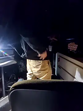 QueenM3 online show from 02-28-25, 05:26