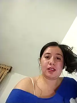 Snapshot of sweetie__annieee chatting on 10-27-25, 05:08 sweetie  annieee online show from 10-27-25, 05:08