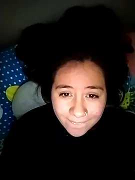 Snapshot of sweetie__annieee chatting on 10-08-25, 06:26 sweetie  annieee online show from 10-08-25, 06:26