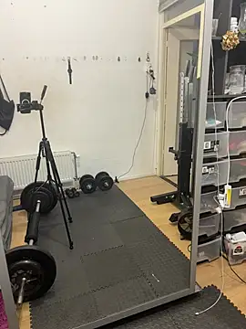 pesyelisa online show from 02-27-25, 08:56