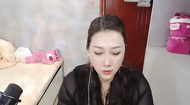 Snapshot of A_dabo chatting on 02-27-25, 06:57 A dabo online show from 02-27-25, 06:57