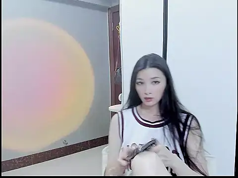 Snapshot of A_dabo chatting on 10-18-25, 04:31 A dabo online show from 10-18-25, 04:31