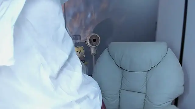 Snapshot of A_dabo chatting on 03-01-26, 07:08 A dabo online show from 03-01-26, 07:08