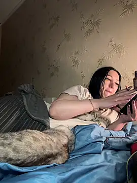 Naughtbaby 2025 online show from 11-28-25, 04:34