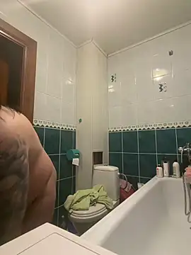 Snapshot of Naughtbaby_2025 chatting on 04-02-26, 01:51 Naughtbaby 2025 online show from 04-02-26, 01:51