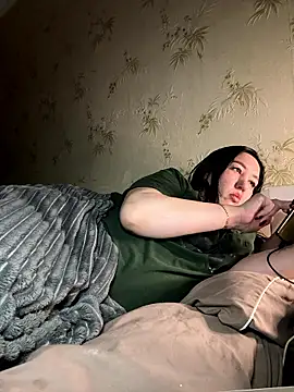 Naughtbaby 2025 online show from 01-18-26, 03:15