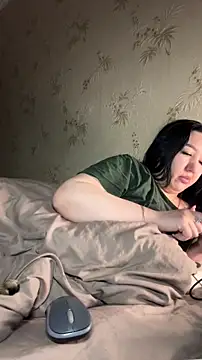 Snapshot of Naughtbaby_2025 chatting on 03-04-26, 01:02 Naughtbaby 2025 online show from 03-04-26, 01:02