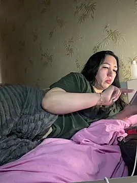 Naughtbaby 2025 online show from 04-22-26, 01:07