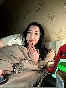 Naughtbaby 2025 online show from 01-10-26, 01:45