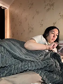 Naughtbaby 2025 online show from 02-28-26, 01:44