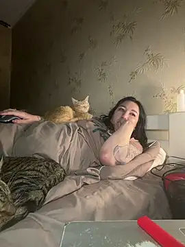 Snapshot of Naughtbaby_2025 chatting on 03-19-26, 01:27 Naughtbaby 2025 online show from 03-19-26, 01:27