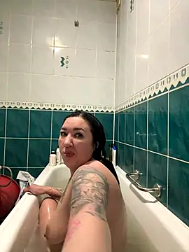 Naughtbaby 2025 online show from 12-19-25, 12:29