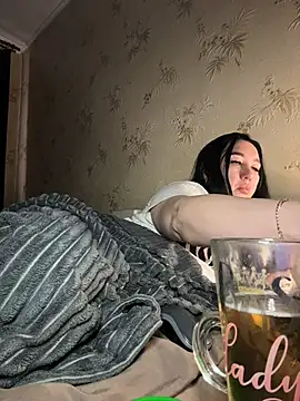 Naughtbaby 2025 online show from 02-26-26, 01:22