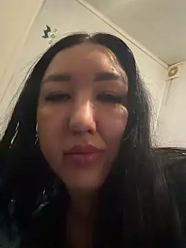 Naughtbaby 2025 online show from 04-28-26, 02:32