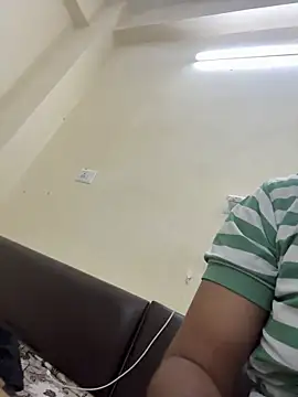 Snapshot of gurgaonplayboy88 chatting on 11-04-25, 04:11 gurgaonplayboy88 online show from 11-04-25, 04:11