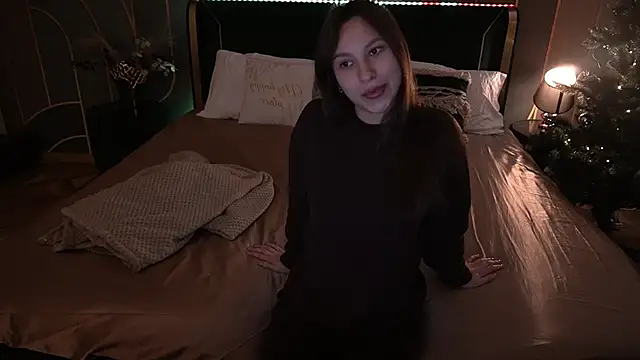 PaigePrado online show from 12-22-25, 06:46