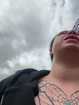 AlishaPrettyBlade online show from 05-06-26, 03:43