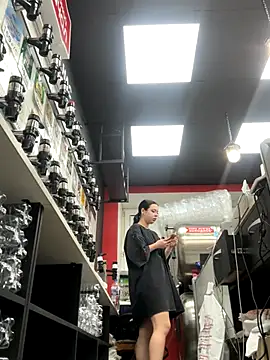 AlishaPrettyBlade online show from 11-07-25, 10:53