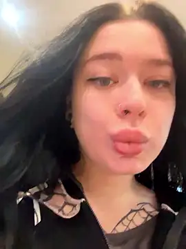 AlishaPrettyBlade online show from 01-13-26, 05:22