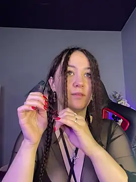 AshleySkott  online show from 03-17-25, 07:46