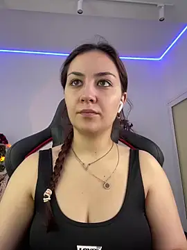 AshleySkott  online show from 10-28-25, 08:35