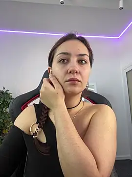 AshleySkott  online show from 10-03-25, 08:27