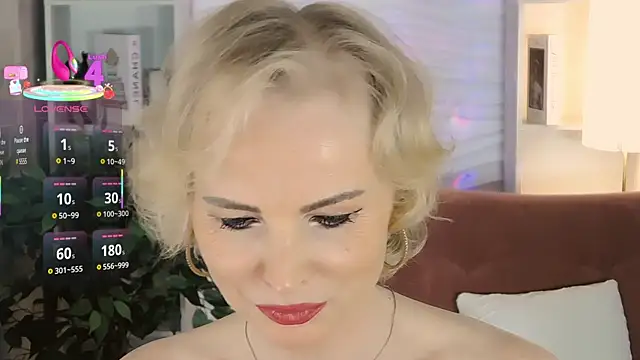 Snapshot of Sandra_Kind chatting on 09-18-25, 05:54 Sandra Kind online show from 09-18-25, 05:54