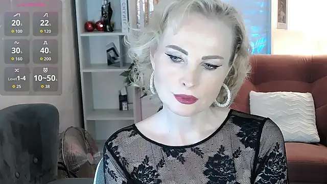 Snapshot of Sandra_Kind chatting on 01-15-26, 06:17 Sandra Kind online show from 01-15-26, 06:17