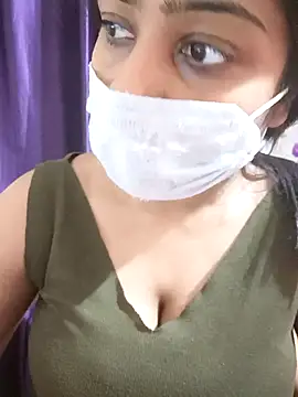 COZY ROZI online show from 11-19-25, 01:11