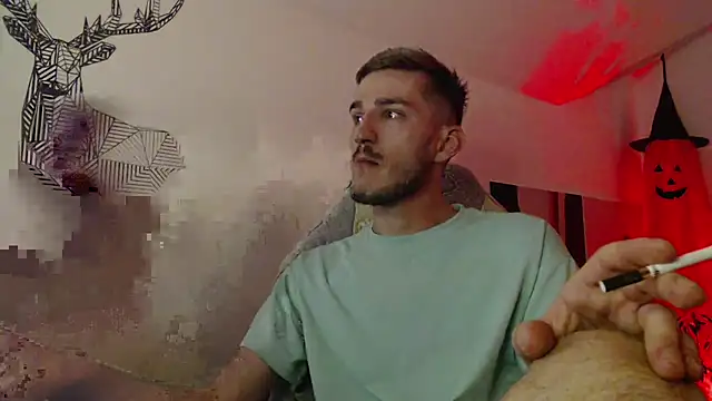 Snapshot of yoyoboy988 chatting on 09-22-25, 07:09 yoyoboy988 online show from 09-22-25, 07:09