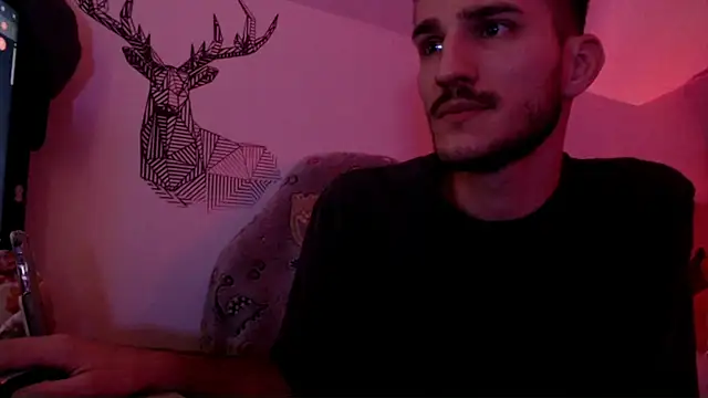 Snapshot of yoyoboy988 chatting on 09-29-25, 08:14 yoyoboy988 online show from 09-29-25, 08:14