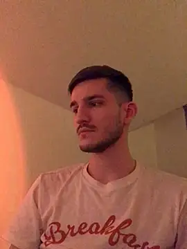 Snapshot of yoyoboy988 chatting on 02-19-25, 08:41 yoyoboy988 online show from 02-19-25, 08:41