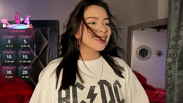 Susana Williamss online show from 09-11-25, 03:23