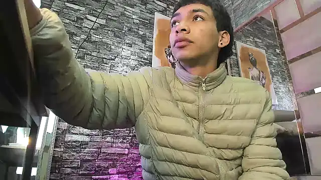 Danny Luxx online show from 02-23-26, 03:08